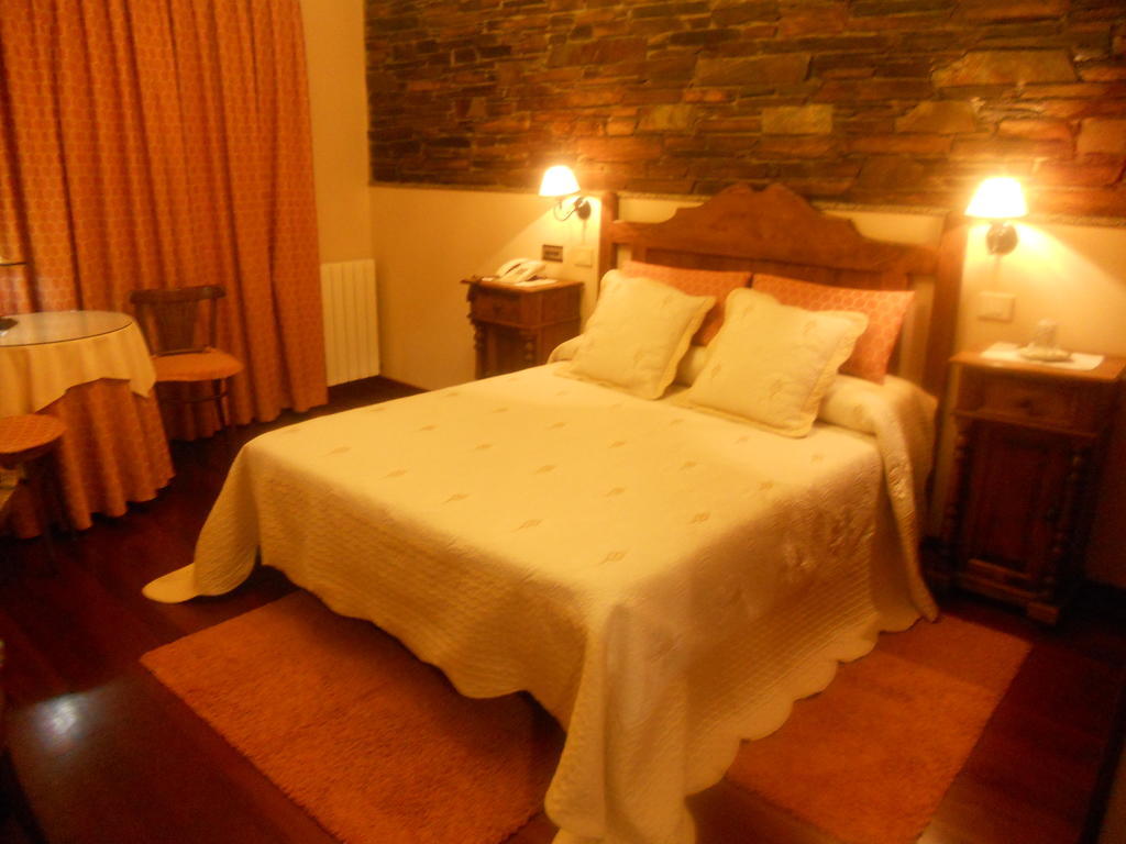 Hotel Taramundi Quarto foto