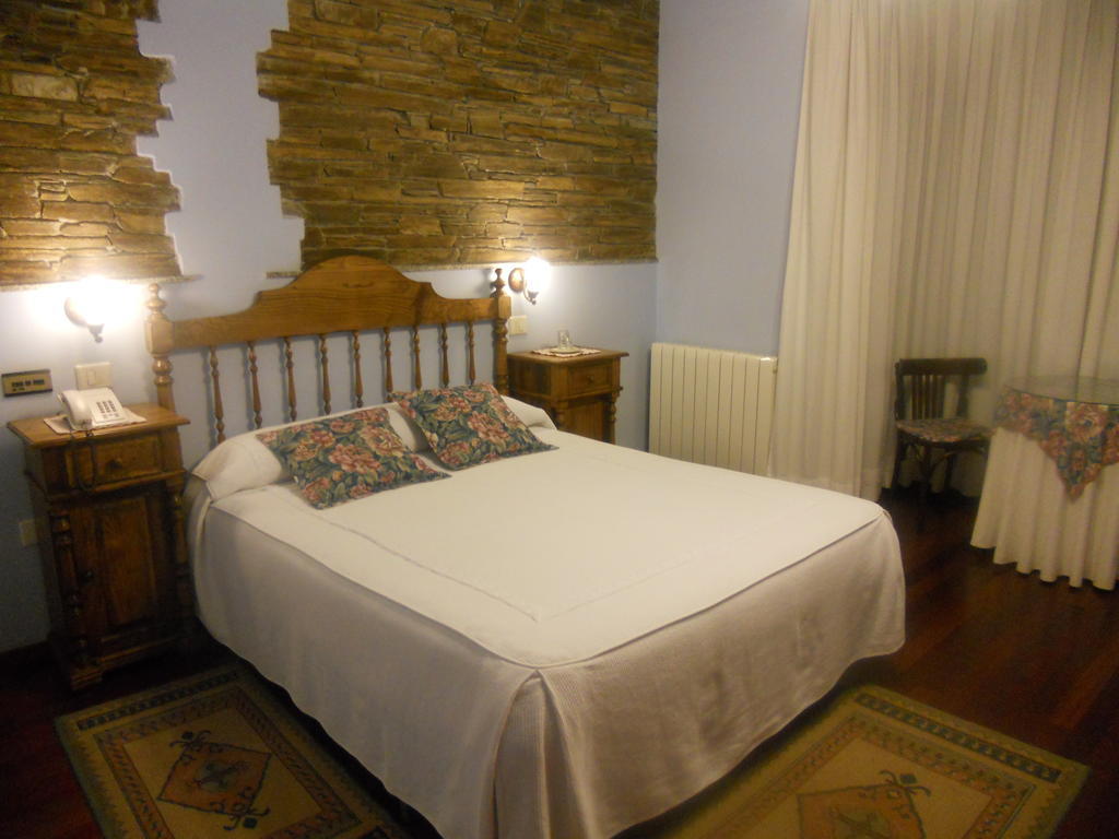 Hotel Taramundi Quarto foto