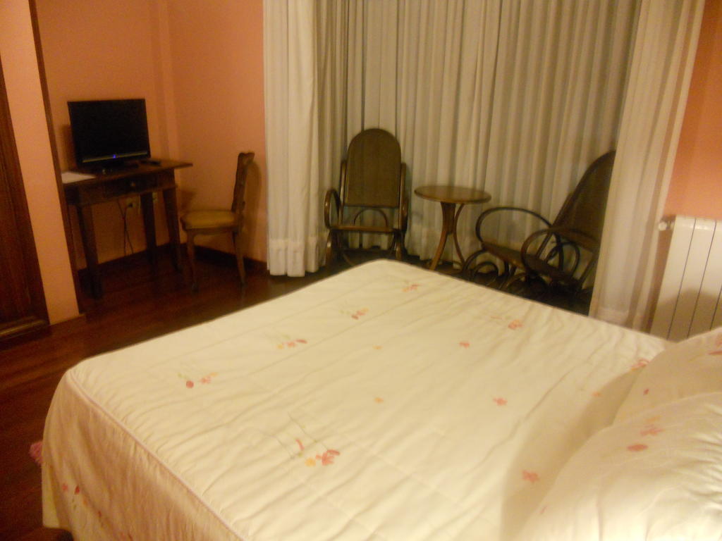 Hotel Taramundi Quarto foto