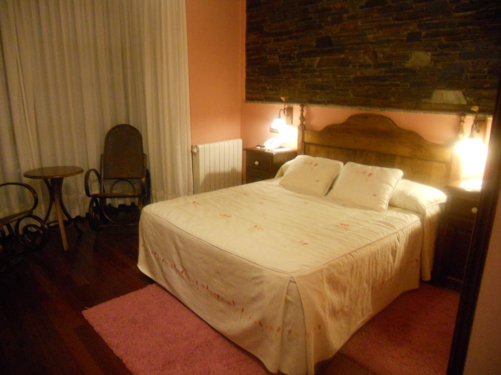 Hotel Taramundi Quarto foto
